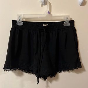 Hollister small black shorts